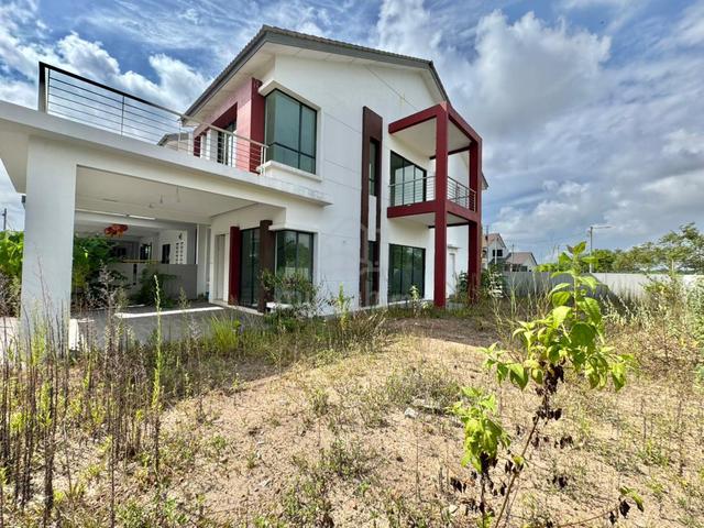 【FREEHOLD CORNER】Krubong New House Big Land Below Bank Value for Sale 1