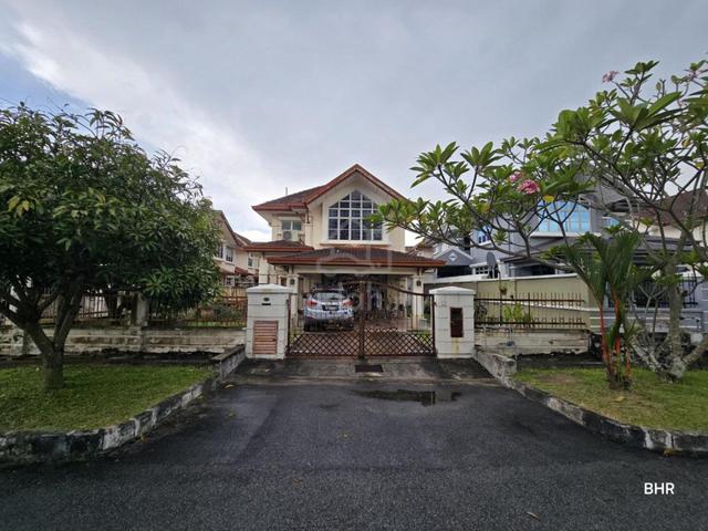 RENOVATED 2 Storey Bungalow Bandar Seri Putra, Bangi 1