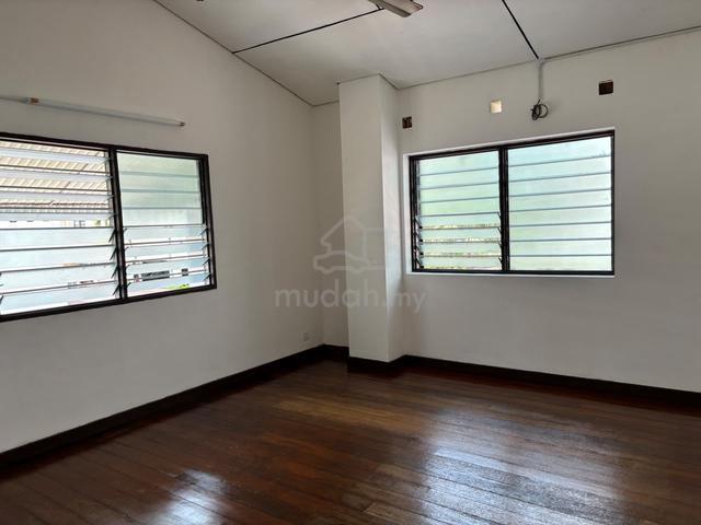 Double Storey Semi-D at Pulau Tikus for rent 1