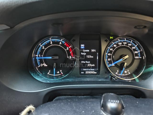 2020 Toyota HILUX 2.8 G (A) - 5