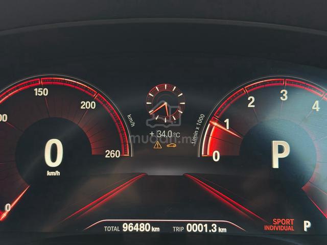 M-SPORT⭐2019 Bmw 520i 2.0 LUXURY FULL SERVIES REC - 2