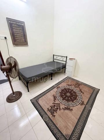 Bilik sewa lelaki Changlun 1