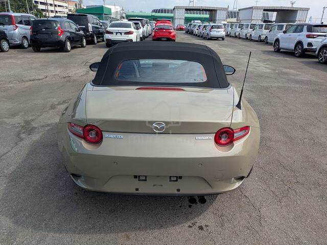 2024 Mazda MX-5 ROADSTER 1.5 S SPECIAL Package AT - 5