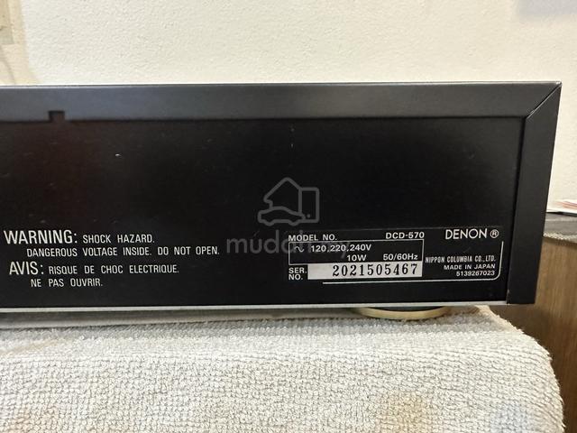 Denon DCD-570 Cd Player - photo 6 of 6