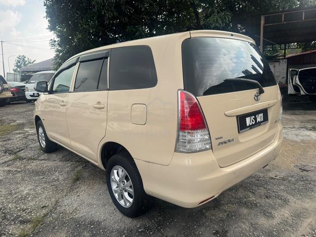 2010 Toyota INNOVA 2.0 E MY05 AN40 FACELIFT (A) - 2