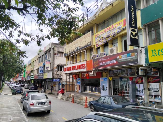 Facing mainroad 4 storey freehold shop Jalan Genting kelang Setapak 1
