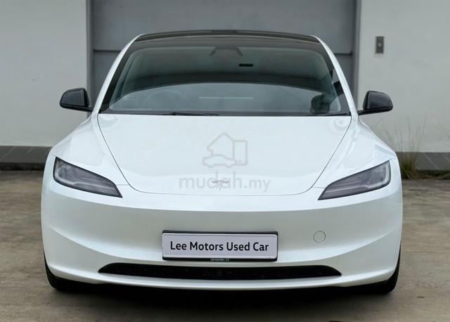 2025 Tesla Model 3 Long Range - 2