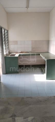 Sri Kenanga Apartment 1