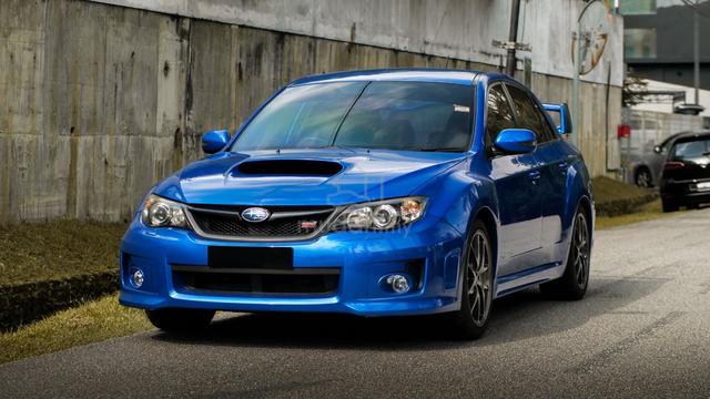 2010 Subaru IMPREZA 2.0 WRX STI (M) - 5