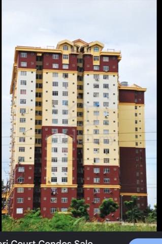 Sewa Bilik Mentari Court 1