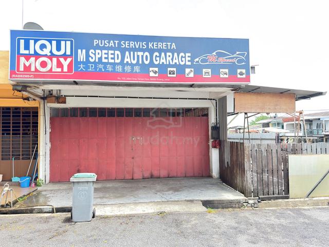 Taman Desa （Kluang ）Single Storey Shop For Sale 1