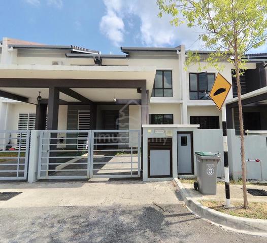 [Facing Playground ] Freehold Open 2 storey Murni Bandar Aindsale 1