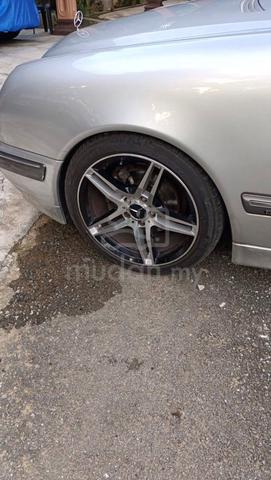 2003 Mercedes Benz E-CLASS 2.6 240 ELEGANCE (CKD) - 5