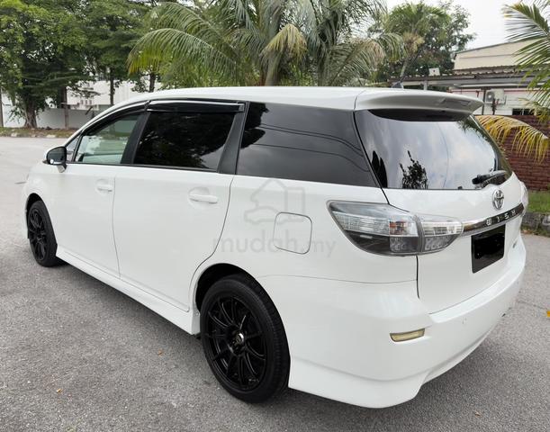 2015 Toyota WISH 1.8 X (A) FACELIFT - 2