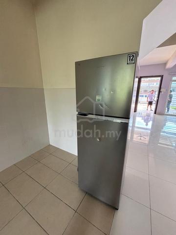 Kajang 2 Double Storey For Rent! k2 Villas! 4