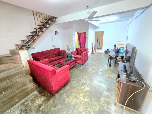 Double storey Taman Tasik Semenyih 1