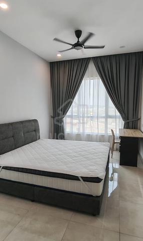 New Master Bedroom for Rent @ Lucerne Residences (Direct Owner) 1