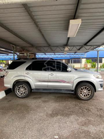 2010 Toyota FORTUNER 2.5 G KUN50R-NKMDHE FACELIFT - 5