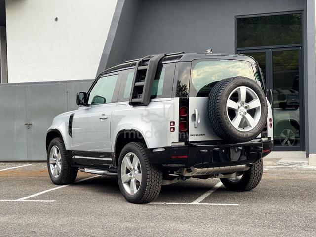 2022 Land Rover Defender 2.0 90SE P300 5A Japan - 2