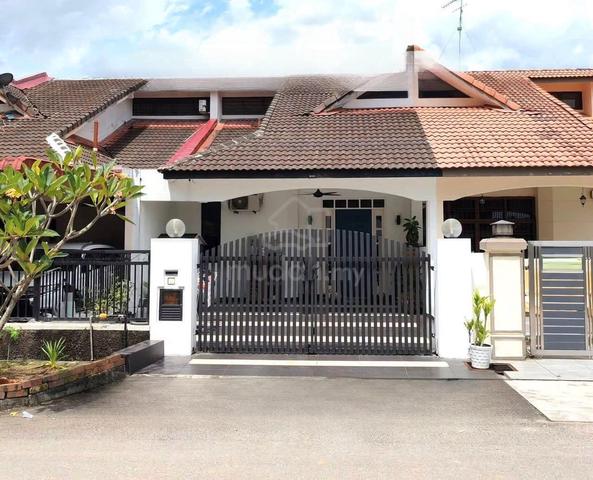 Perling Single Storey Terrace House JB 1
