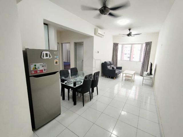 Main Place Residence 1