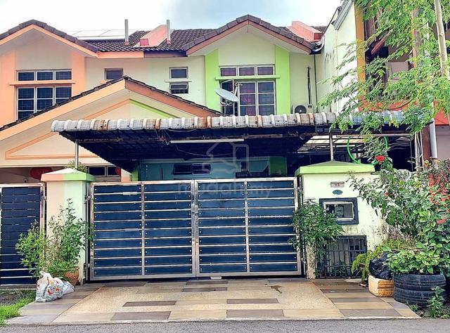Taman Mutiara Rini Double Storey Terrace House 4bed Renovated Johor 1