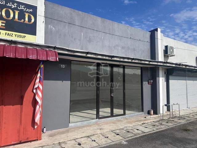 Shoplot Untuk Disewa Laman Firdaus, Kuala Krai -kedai & penduduk ramai 1