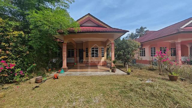Rumah SEMI D CANTIK LOT TANAH 415MP DEKAT SK KG PAGAR BESI KUALA NERUS 1