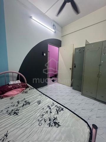 Pusat Komersial Seksyen 7 1