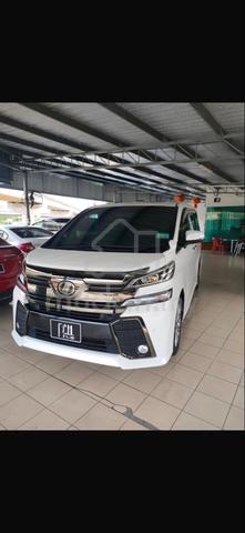 2017 Toyota VELLFIRE 2.5 Z GOLDEN EYES AGH30R (A) - 1