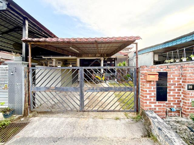 FULL LOAN Renovated 1 Storey House Seksyen 16 Bangi 1