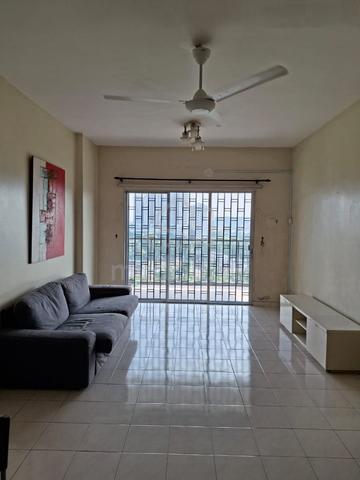 Indahria Apartment (Shah Alam) 1