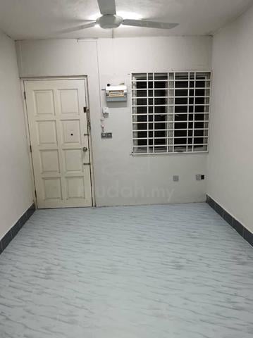 Flat Mayang Pasir 1