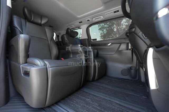 2018 Toyota VELLFIRE 2.5 ZG DBA-AGH30W (A) - 4
