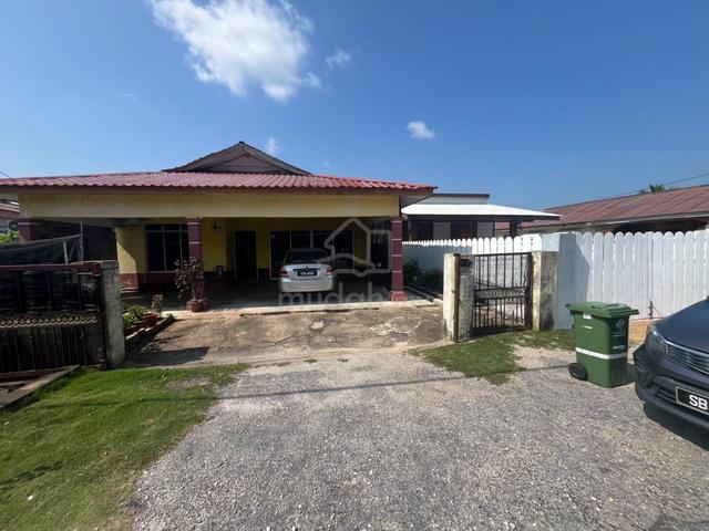 BANGLO SETINGKAT FREEHOLD TAMAN LKNP PERAMU, PEKAN UNTUK DiJUAL ❗ 1