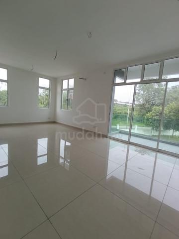 Cash Out Skudai 3Storey Cluster Corner Cluster House For Sale 1