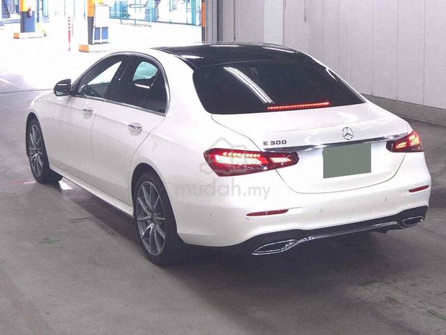 2021 Mercedes Benz E300 AMG  2.0 Sedan/GRADE 5A - 2