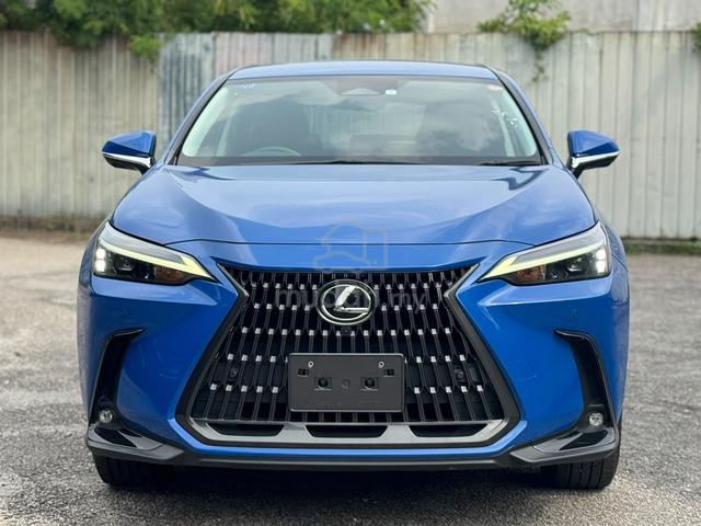 2025 Lexus NX250 2.5 BASE / HUD 360 CAM BLACK INT - 4