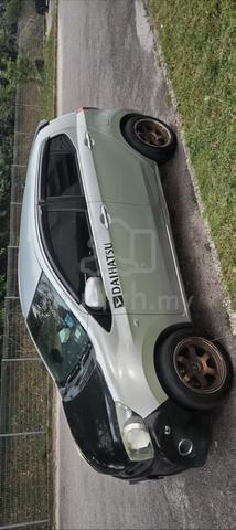 2014 Perodua AXIA 1.0 G MY14 B200 (M) - 4