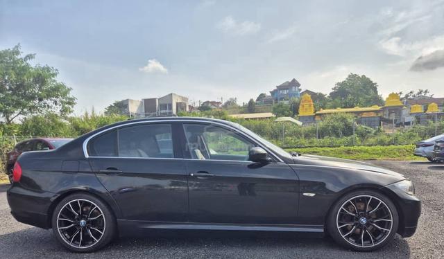 2010 BMW 323i (CKD) 2.5 FACELIFT (A) - 5
