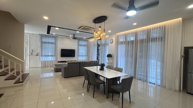 Fully Furnished 2 Storey Cluster Corner Eco Botanic The Verandah 1
