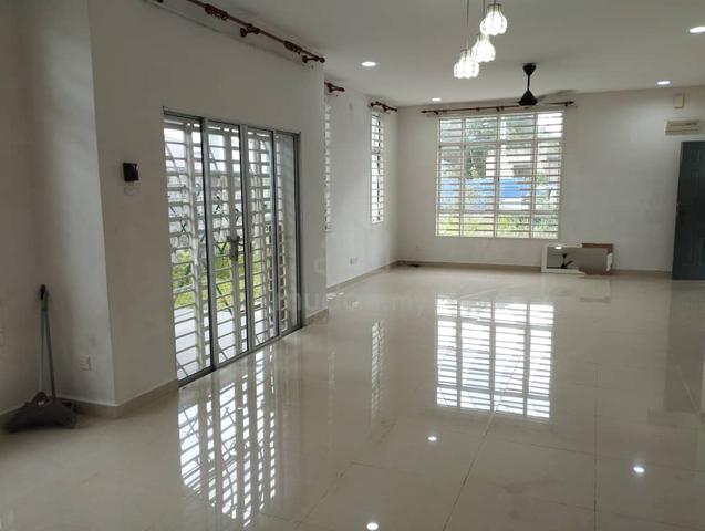 BANGLO House Mahkota Hill 1