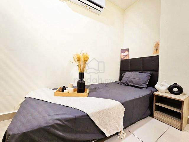 Taman Pelangi/Taman Sri Tebrau, Johor Bahru Co-Living Room for Rent 4