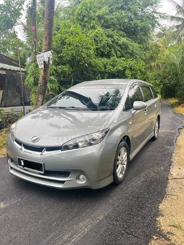 2010 Toyota WISH 1.8 S ZGE20W (A) - 1