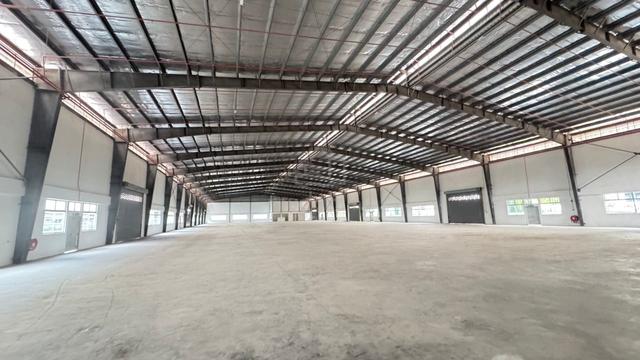 Nusa Cemerlang 90,000sqft factory for rent 1