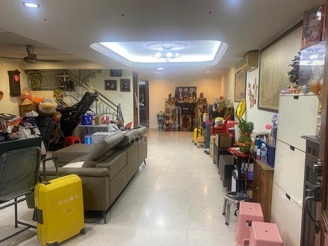 2 Sty Terrace @ Taman OUG, Freehold, Extend with balcony, Super Cheap 1