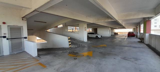 Car park building near Inti Subang Jaya for sale 2