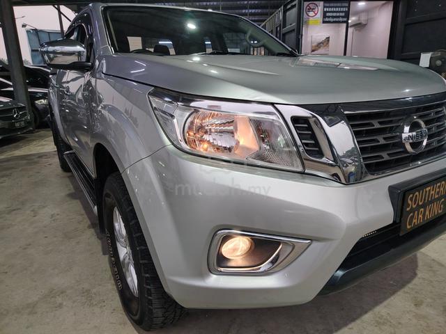 2017 Nissan NAVARA 2.5 SE (AT) NP300 (A) - 4