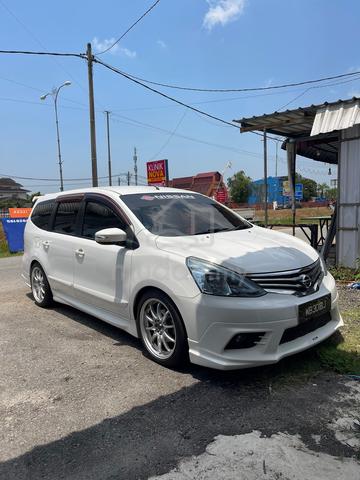 2015 Nissan GRAND LIVINA 1.8 CLASSIC/COMFORT (A) - 1