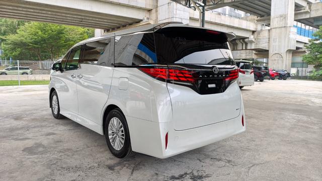 2025 Toyota Alphard 2.5 Z Hybrid Hev - 3